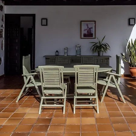 Cancela In Villa