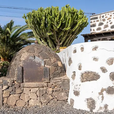 Villa Cancela In *